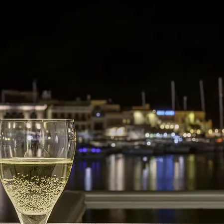 Hotel Naves Ermoupoli