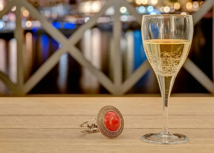 Naves Hotel Ermoupoli