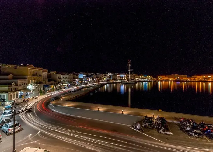 Hotel Naves Ermoupoli